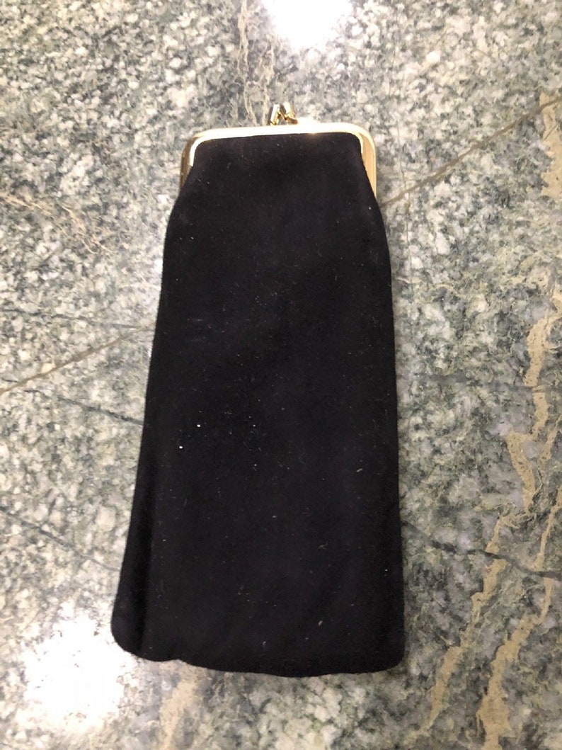Black Velvet Cross Stitched Floral Design Eye Glass Case Kisslock Closure VTG