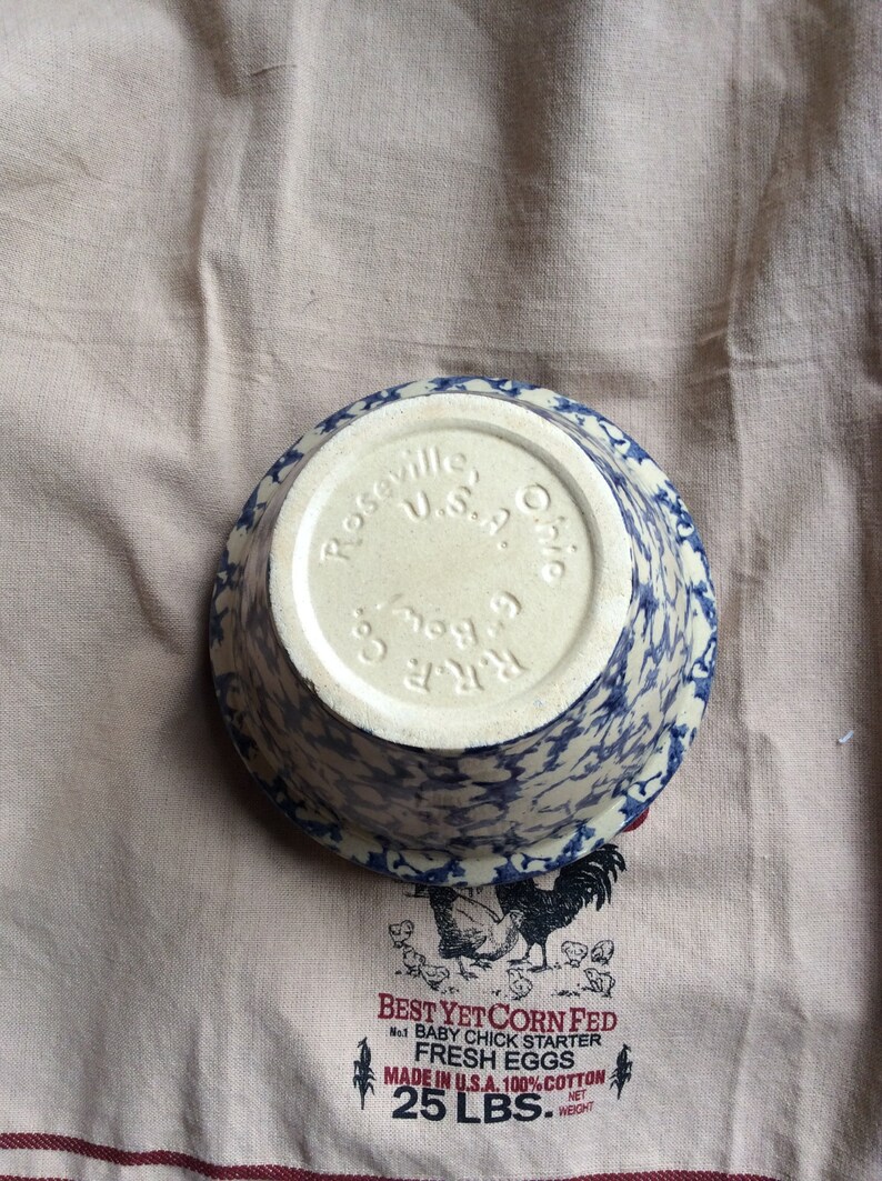 Roseville blue farmhouse sponge ware bowl