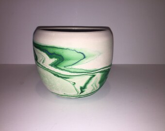 Vintage Green Swirl Nemadji Pottery
