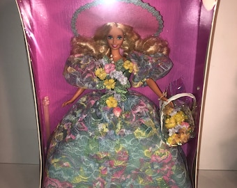 Snow Princess Barbie - Collection Enchaned Seasons - Édition Limitée - France