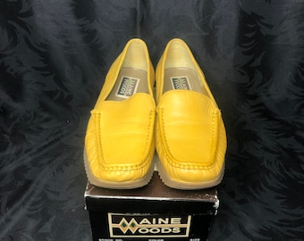 Main Woods Yellow Moccasins Size 7