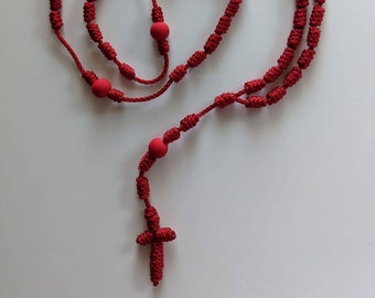 Red rosary, for him and her, gift, rosario rojo mal de ojo, catholic gift, religious gift, made by hand rosary, prayer, macrame knots, COL