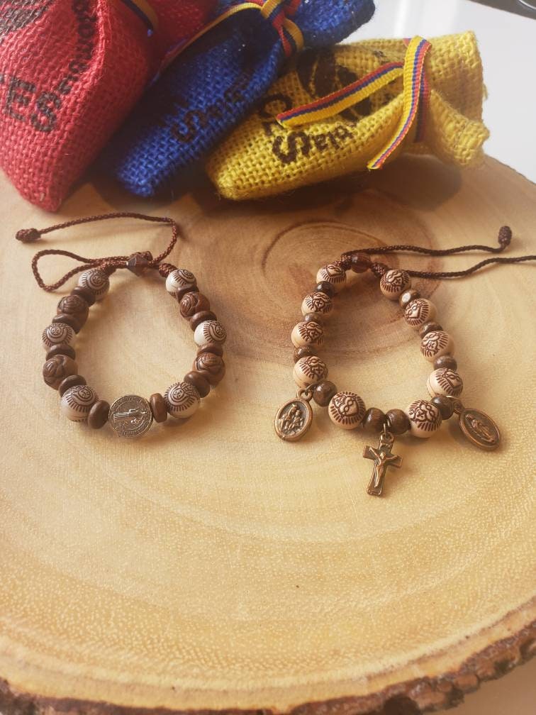 San benito blesses bracelet, San benito charm, protection bracelets, Catholic Gift, Gift for him her, wood bracelets, COL,Colombian jewelry