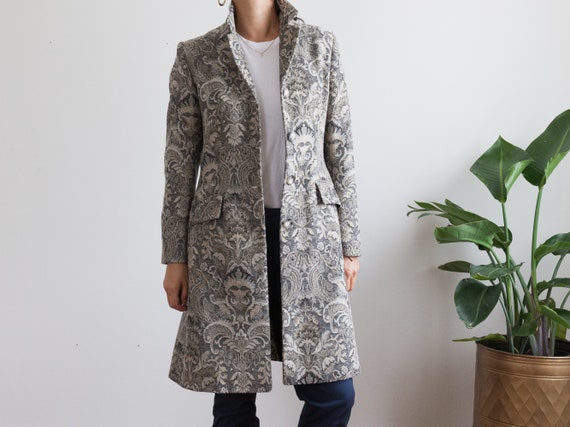gray canvas blazer coat / patterned paisley floral