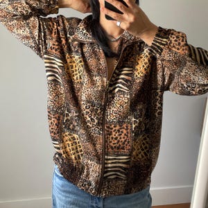 vintage animal print windbreaker bomber jacket / unlined / fits like SM