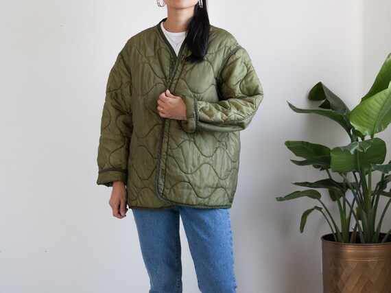 vintage army green quilted liner jacket / unisex /