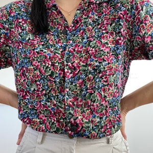vintage floral short sleeve top / fits like small image 5