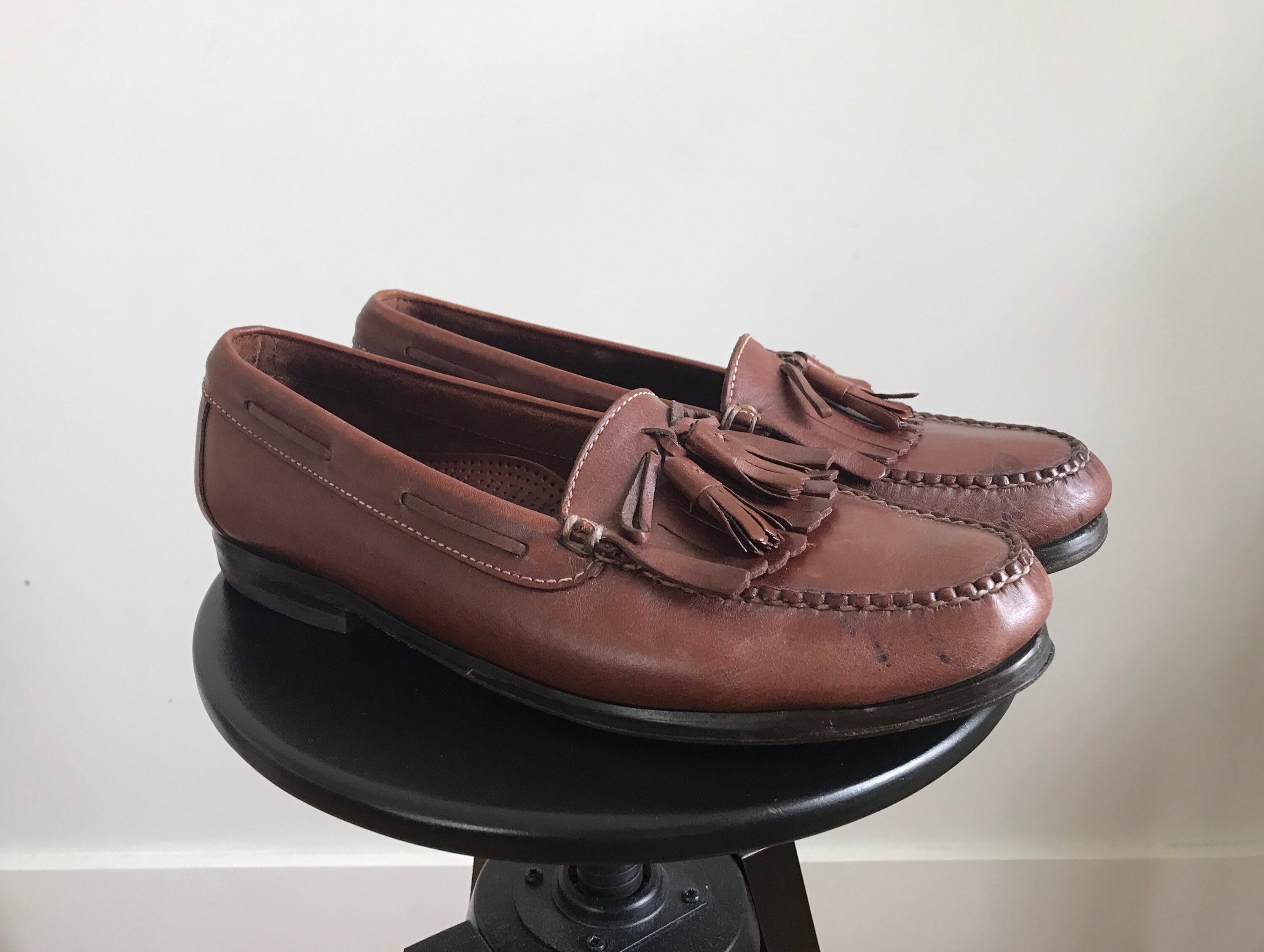 Men's brown leather tassel loafer / vintage Cole Haan / | Etsy