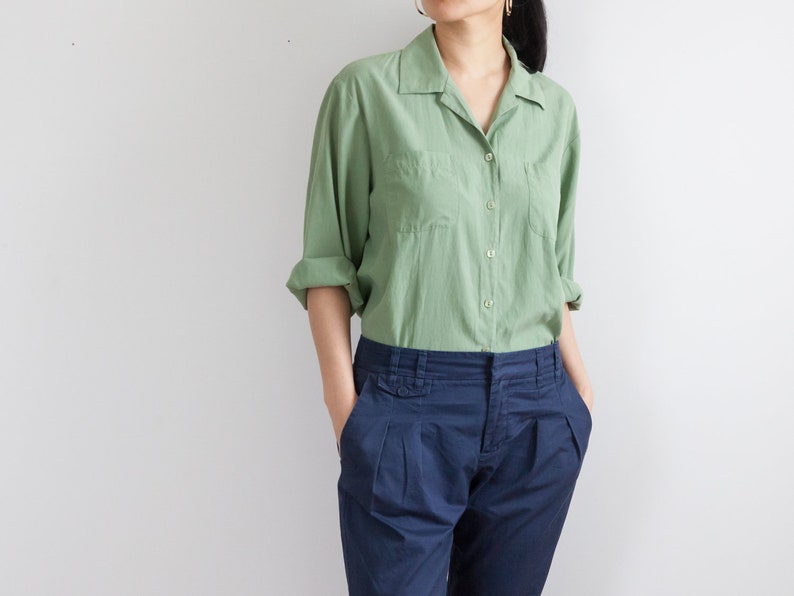 green silk blouse 34 sleeve top 90s loose fit blouse breast pockets size xl fits s-xl