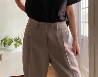 waist 34”/ mid-high waisted pleated slacks / size 44 fits like 12 L
