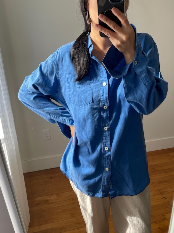 90s minimal slouchy royal blue button down shirt / unisex / size M
