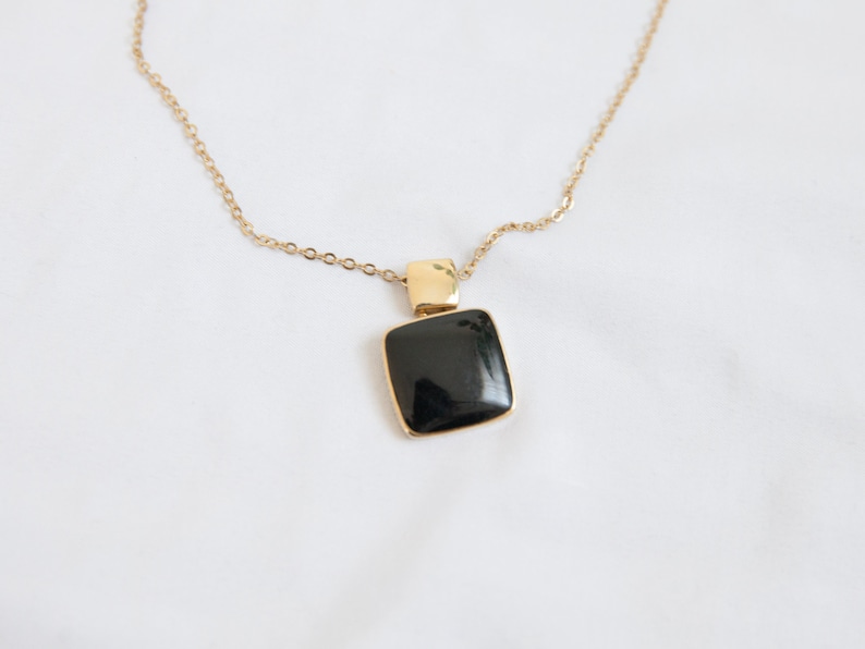 vintage gold tone necklace with black square pendant adjustable length total length 18