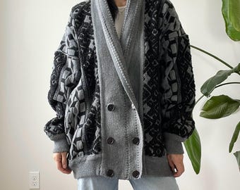 vintage 80s gray black patterned chunky knit cardigan / oversized style / fits like L