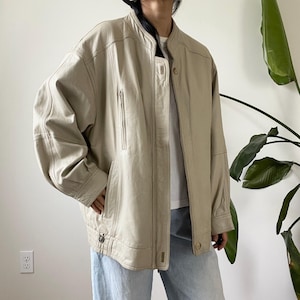 Blouson en cuir vintage avec fermeture éclair beige crème / taille 54, correspond à une taille L-XL