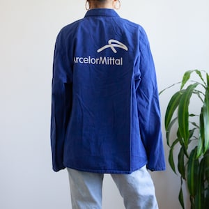 vintage blue European French chore jacket / Logo / fits like L