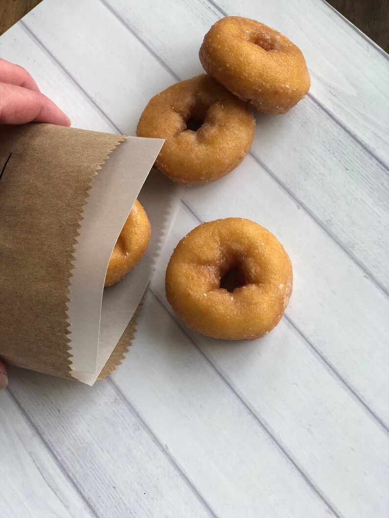 Donut Favor Bag, Wedding Favor Bags, Personalized Wedding Favor Bags, Custom Favor Bags, Favor Bags Wedding, Donut Mind If I do Bags image 7