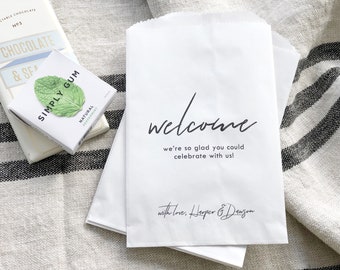 Small Wedding Welcome Bags | Custom Welcome Bags | Snack Sized Gift Bags | Wedding Guest Gift bags | Sets of 25