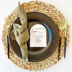 Modern Wedding Decor: Capture the Love with POV App - Photo Sharing Instruction Cards