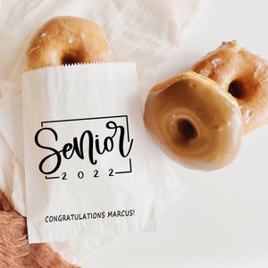 Class of 2025 party decorations, Cookie Bags - Goodie Bags, Candy or Donut Bags - Personalized Paper Bags - Sets of 25