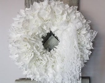 Fabric Wreath \ Shabby Chic Wreath \ Rag Wreath \ Shabby Rag Wreath \ Door Wreath \ Home Decor \ Shabby Chic Decor \ Lace Wreath \ Wedding