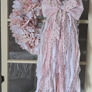 Shabby Chic Rag Wreath with Removable Bow, Pink Fabric Door Decor image 2
