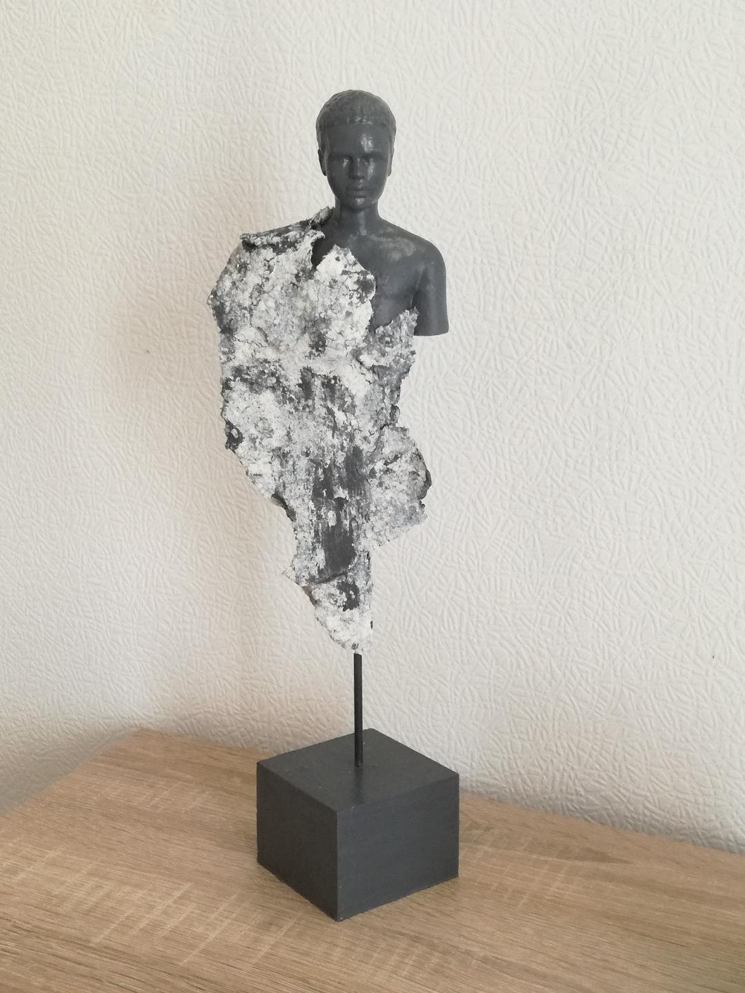 statuette Le Guerrier