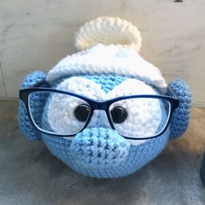 Handmade Crochet Character Glasses Holder: Unique Desk Decor