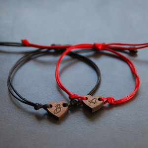 Pulseras con iniciales personalizadas, juego de 2 pulseras grabadas personalizadas para parejas y amigos, pulseras con letras a juego, idea de regalo de aniversario