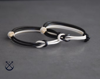 Schwarz-weiße Paare Knoten Armband - 2er Set Kordel geknotete Armbänder - Baumwollarmband für Sie und Ihn - Paar Schmuck Herren Damen
