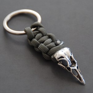 Pick your Colour Silver Bird Skull Keychain Knotted Keychain Dark GREY Paracord Gift for Him Unisex Gift Minimalistic Key Ring