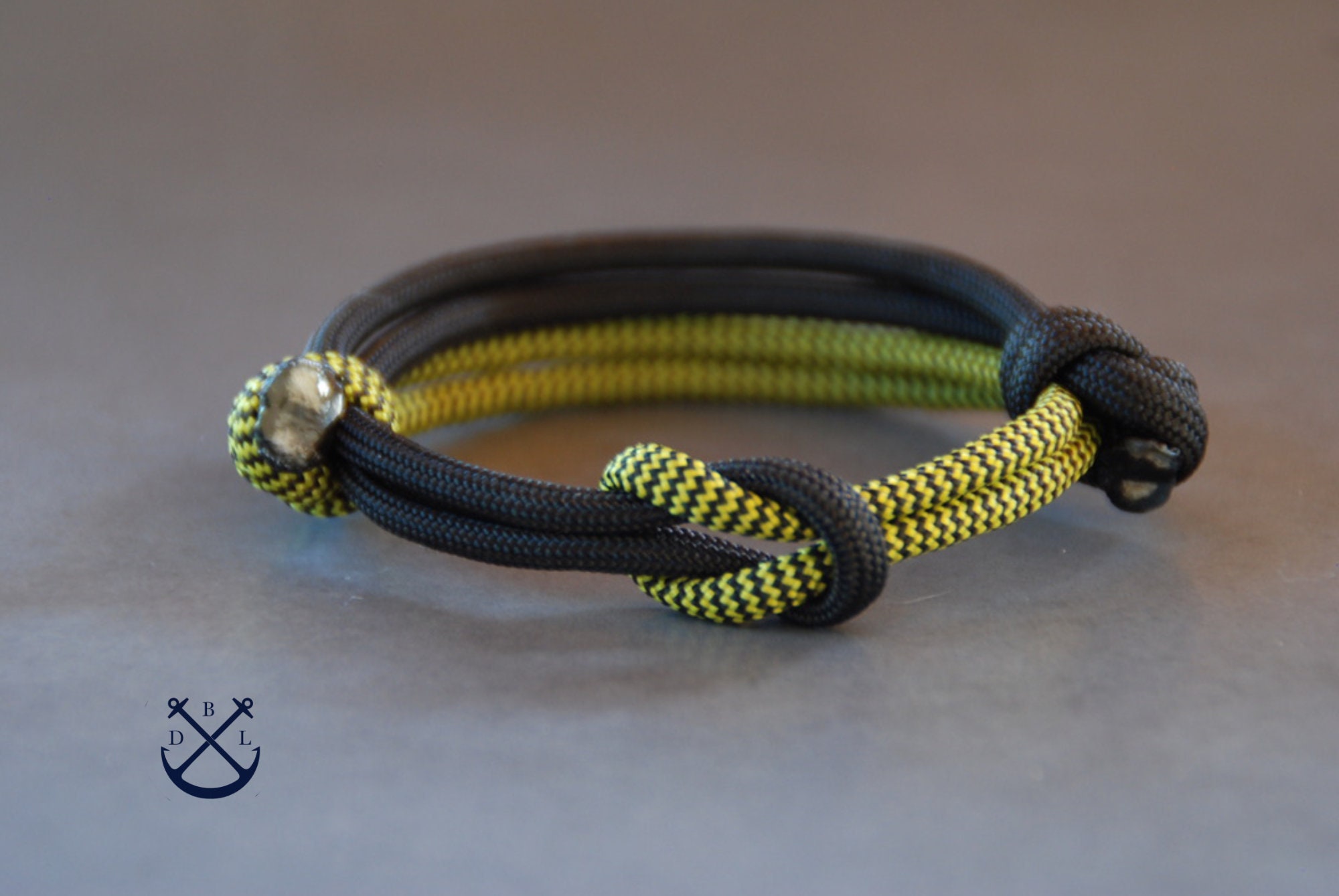 Mixed Double BLACK BEE Simple KNOT Paracord Bracelet, Mens Womens