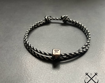 Pulsera fina de paracord con letras personalizadas para hombre y mujer, pulsera con inicial anudada, joyería básica personalizada, pulsera minimalista