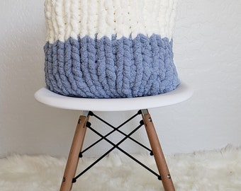 Hand Knit Chenille Yarn Blue Color Block Pillow