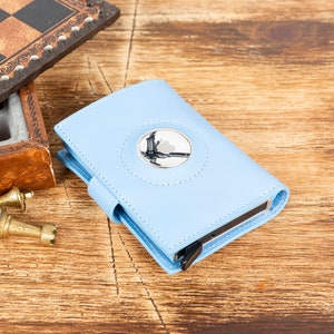 エアタグ ハンドメイド レザー ウォレット、本革ウォレット、ブルー ハンドメイド レザー ウォレット、カード ホルダー、カード ウォレット、ウォレット、ブルー ウォレット、ブルー