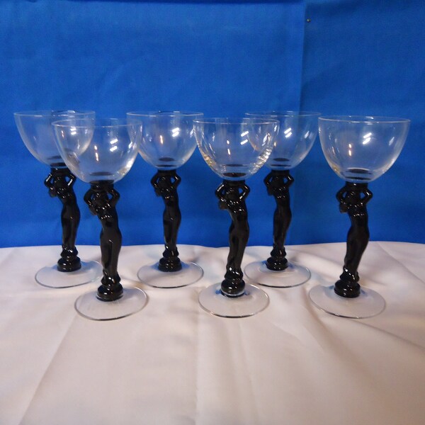 A Brilliant Set of 6 Cambridge Ebony Nude Stem Cocktail Glasses