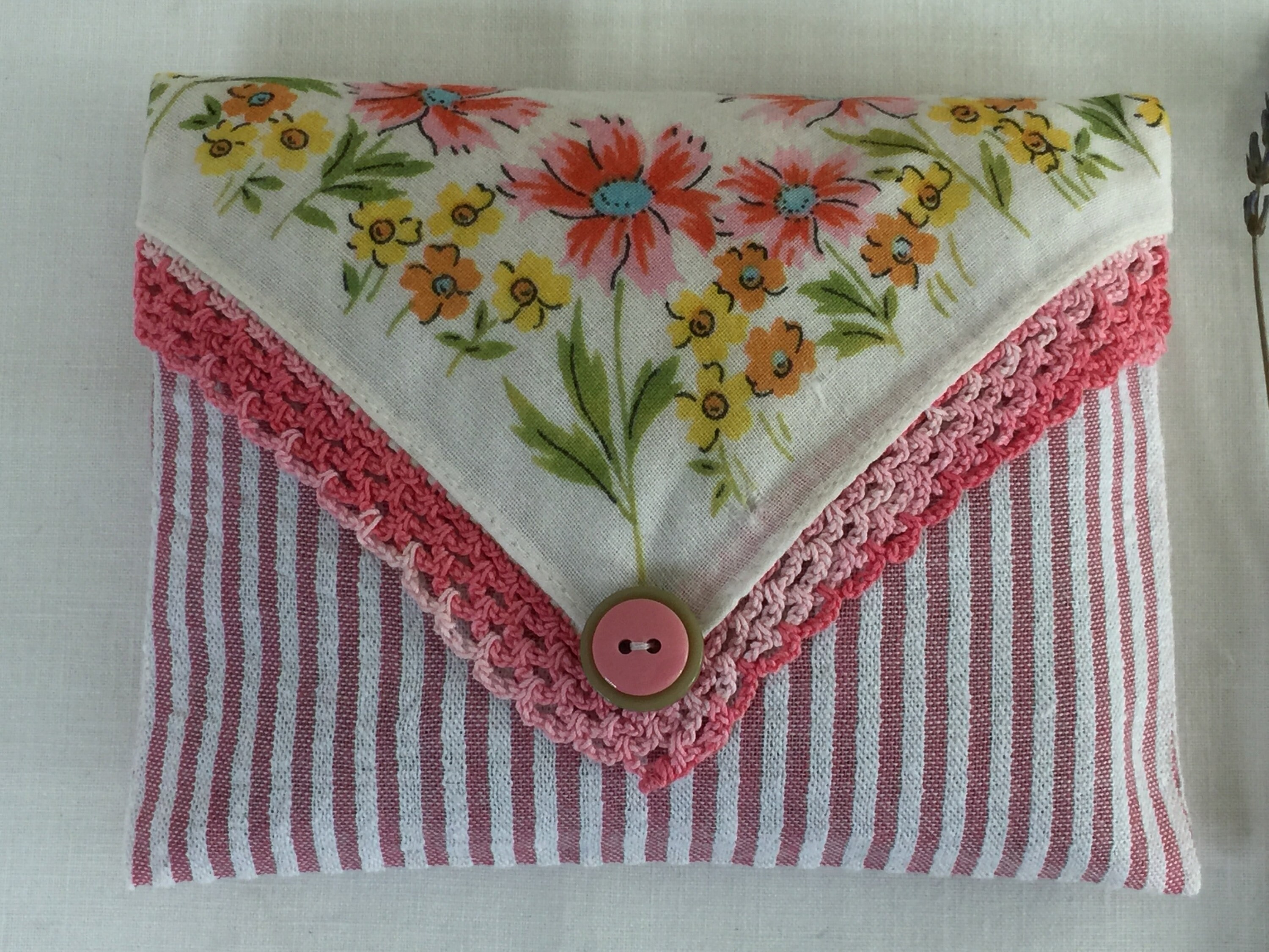 Lavender Sachet Handmade From Two Vintage Handkerchiefs Etsy