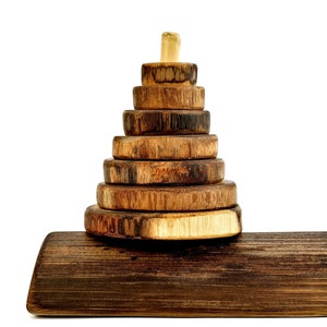 TOWER OF HANOI Board game image 3