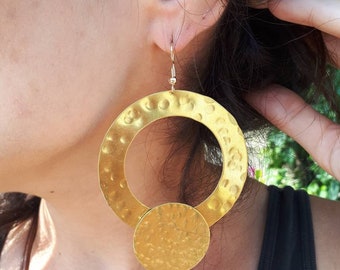 Handmade bronze earrings, gift for her, hammered, circle,