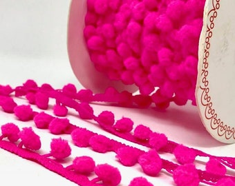 Shocking Pink 10 mm Pom Pom Trim