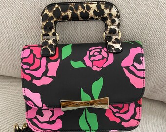 betsey johnson wristlet purses