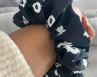 Multi White Flowers on Black Classic Scrunchies: Handmade Black & White Updo Hair Scrunchies