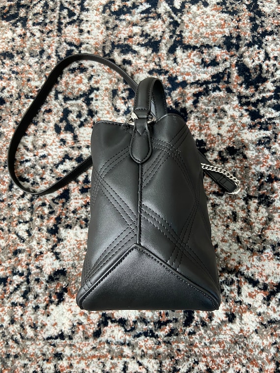 2018 Chanel Black Chevron Quilted Calfskin Leather Classic Fringe Camera Bag