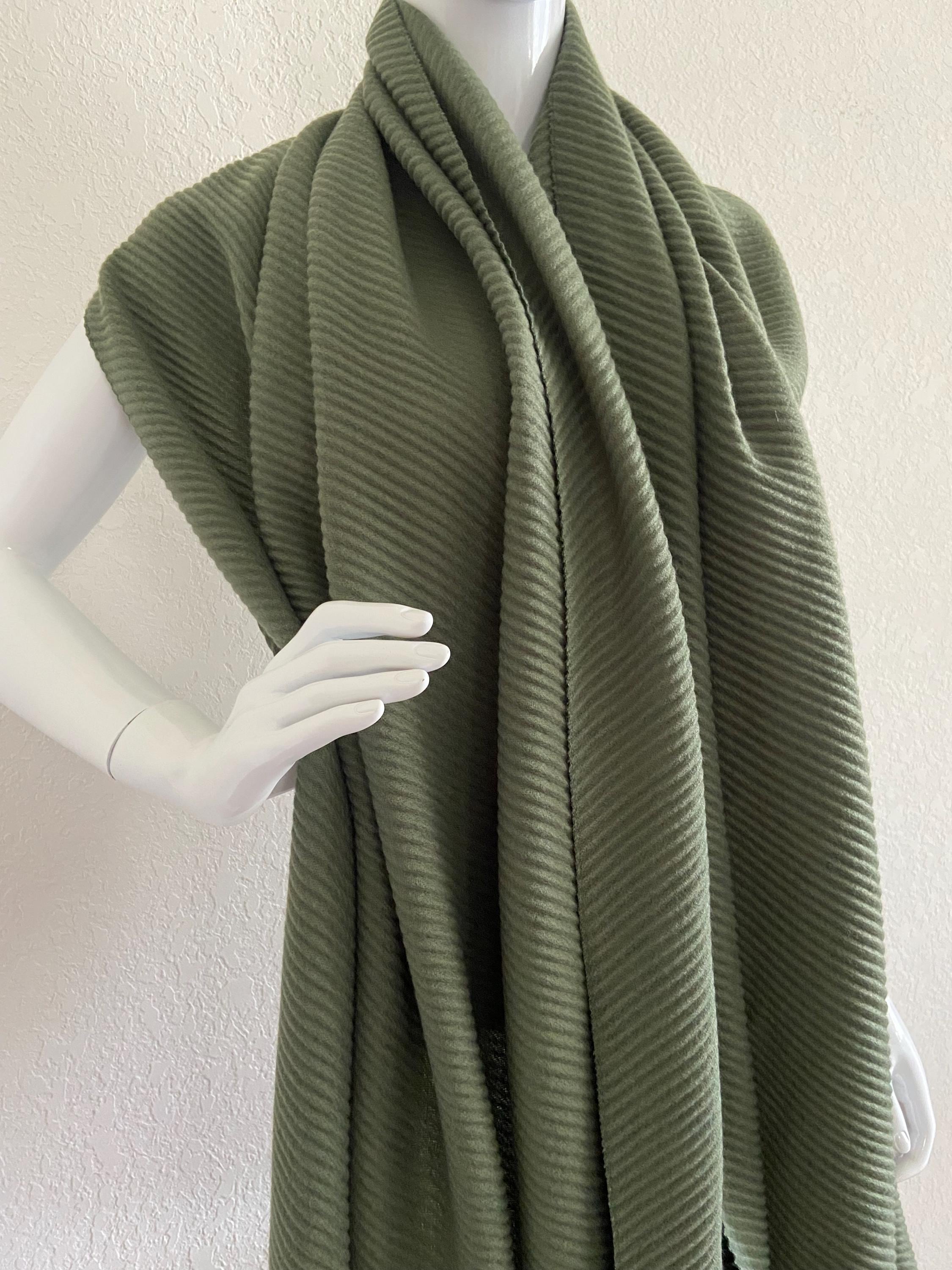 Olivegreen Thick Pleated Neck Scarf Wrap for Women,elegant Large