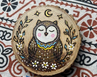 Decorazione murale a forma di gufo, gufo inciso a fuoco su legno, piccola opera d'arte rustica in legno, gufo pirografato a mano, regalo