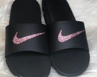 all pink nike slides