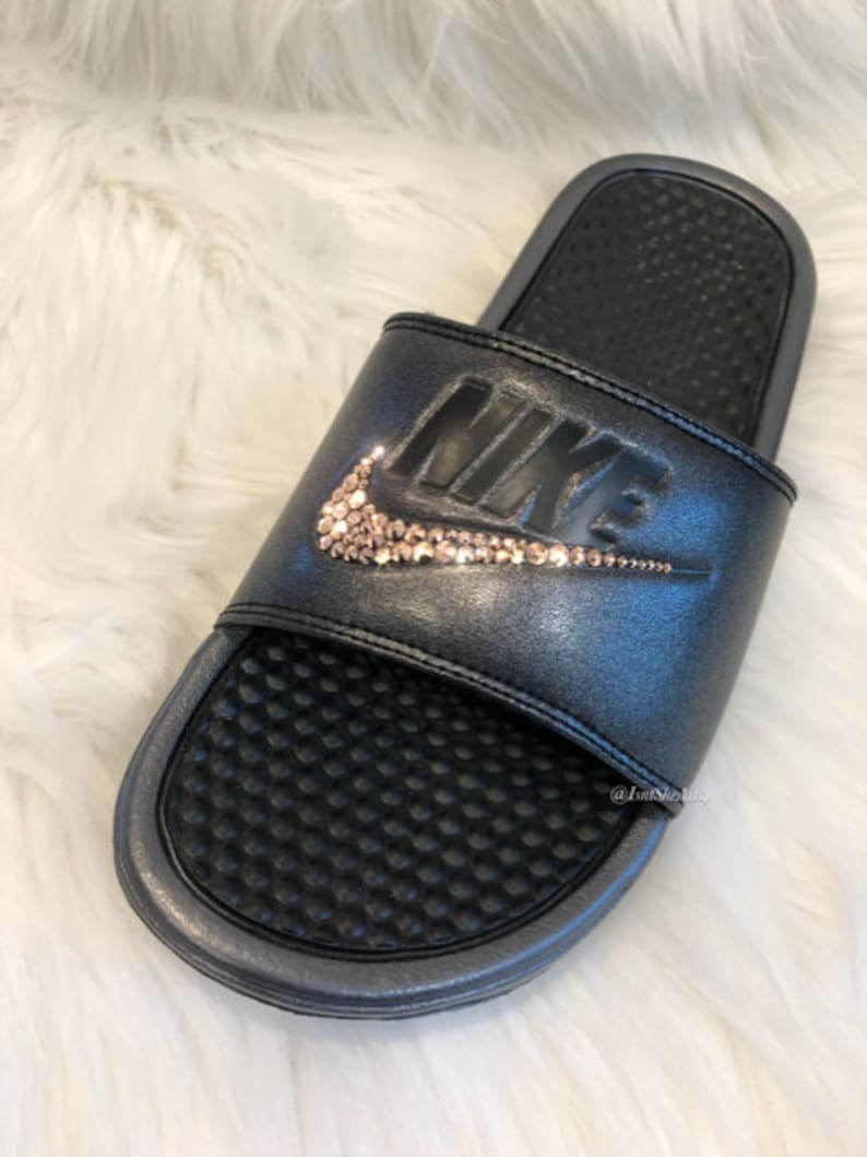 nike benassi slides rose