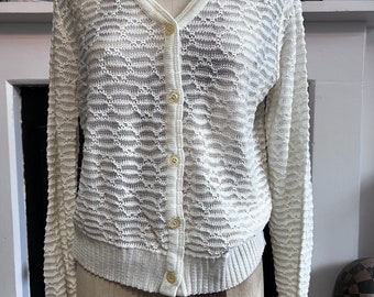 Vintage creme Cardigan Strickjacke blassweiße Strickjacke, cremefarbene Vintage Strickjacke, Vintage Strickmode, Vintage Pullover, 1950er Cardigan