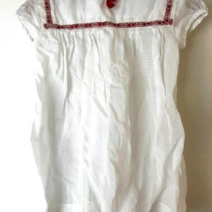 1940s Vintage Girls Dress: White Terylene with Red Lace (Age 2-3 Years)