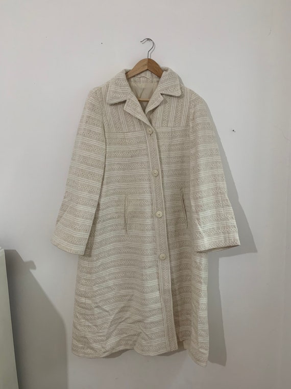 Dereta White Coat 1960s Swing Jacket Big Ons Terylene Wool Australia Dereta White Coat 1960s Swing Jacket, Swing Peacoat White And Gold