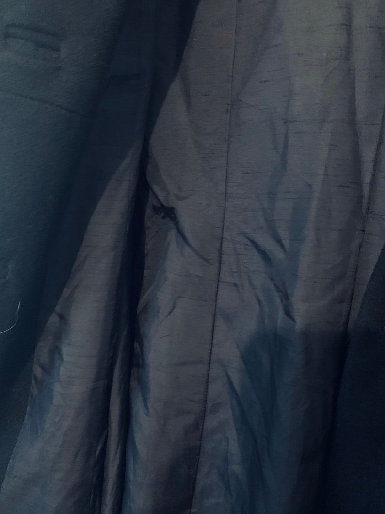 70er-Jahre-Vintage-Mantel, schwarzer Knopfleiste, Midi-Länge. Schwarzer Mantel, Vintage-Mantel, Aline-Vintage-Mantel, 1970er-Jahre-Mantel, Vintage-Kleidung, Jackenmantel Bild 2